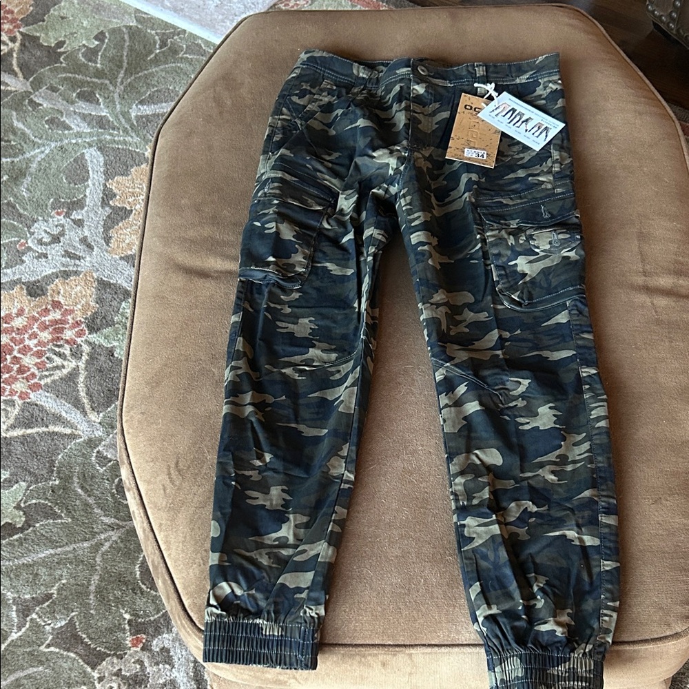 Men's Camo Joggers